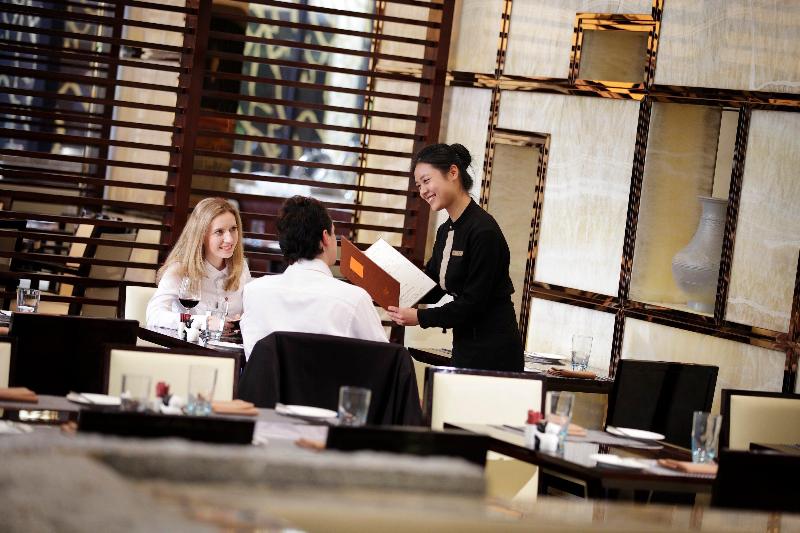 בית מלון כפרי Crowne Plaza Chengdu Panda Garden By Ihg