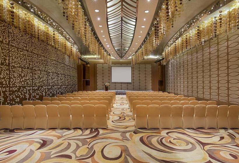 호텔 Crowne Plaza Zhongshan Wing On City, An Ihg