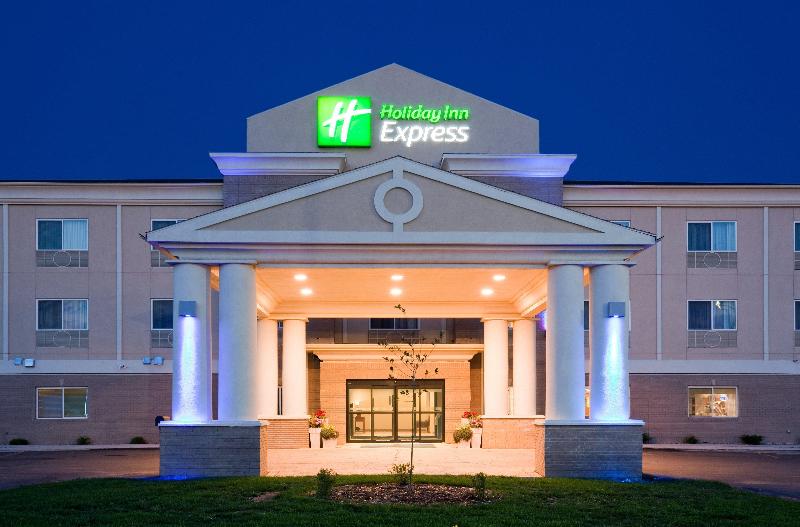 هتل Holiday Inn Express Devils Lake, An Ihg