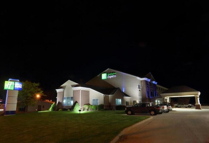 فندق Holiday Inn Express Oneill By Ihg
