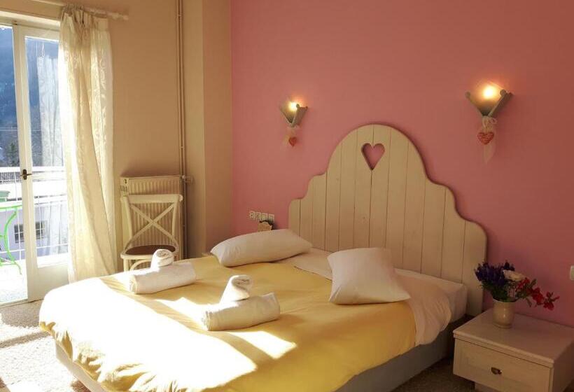 בית מלון כפרי Odos Kentavron