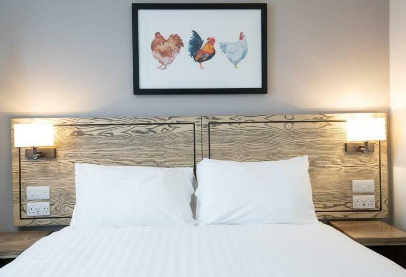 هتل Owl, Hambleton By Marston S Inns