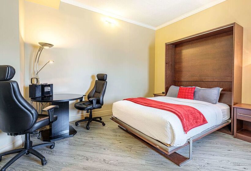 فندق Days Inn By Wyndham Berthierville