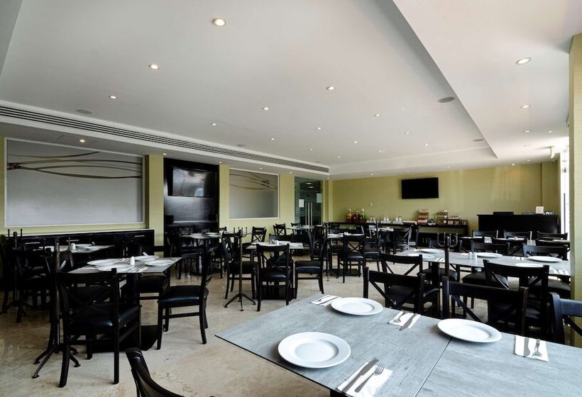 Doubletree By Hilton Hotel Queretaro