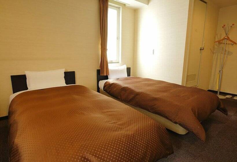 فندق Grampus Inn Osaka