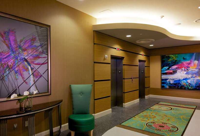 هتل Hampton Inn & Suites Miami/brickelldowntown