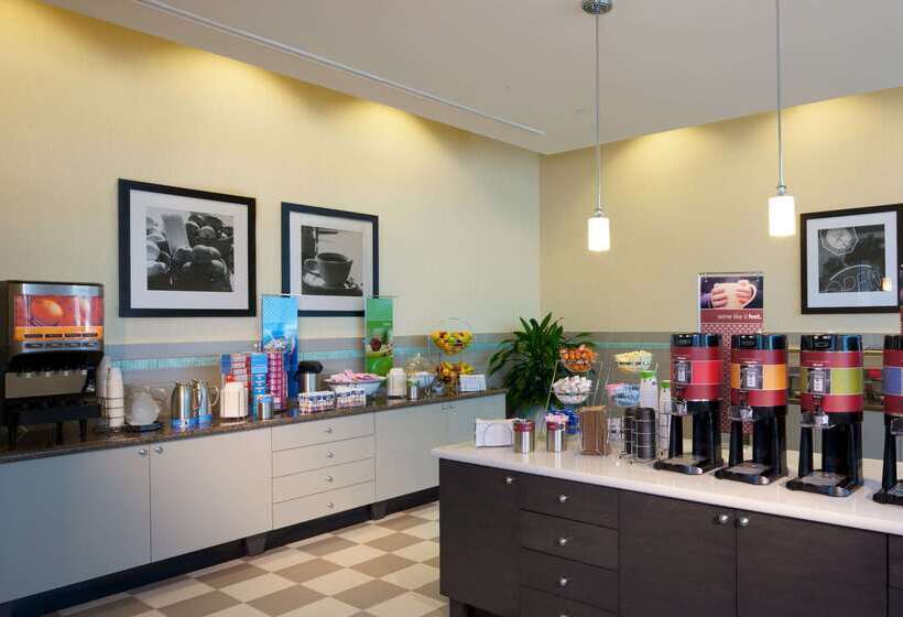 هتل Hampton Inn & Suites Miami/brickelldowntown