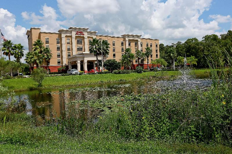 Отель Hampton Inn & Suites Tampawesley Chapel