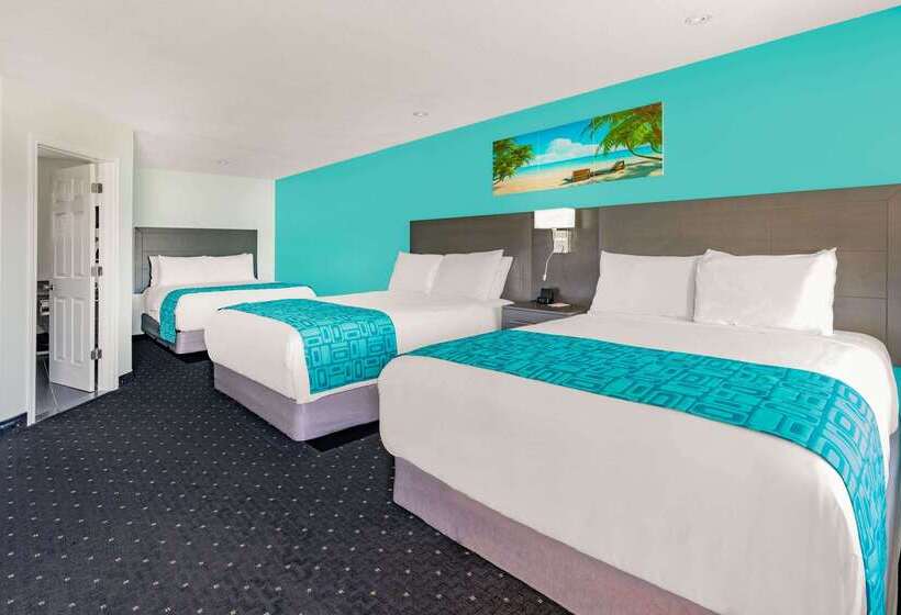 酒店 Howard Johnson By Wyndham Gananoque