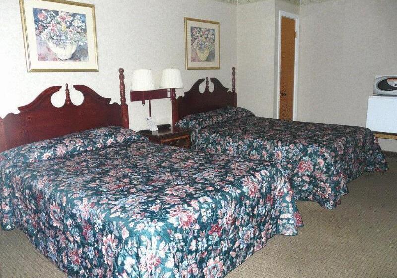 هتل Knights Inn Lenox