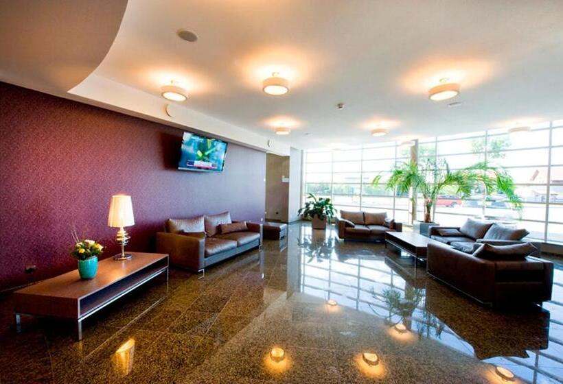 Hotel Symfonia Osjaków