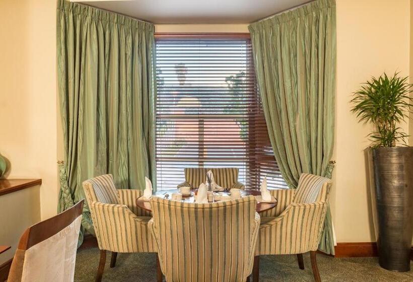 בית מלון כפרי Town Lodge Roodepoort