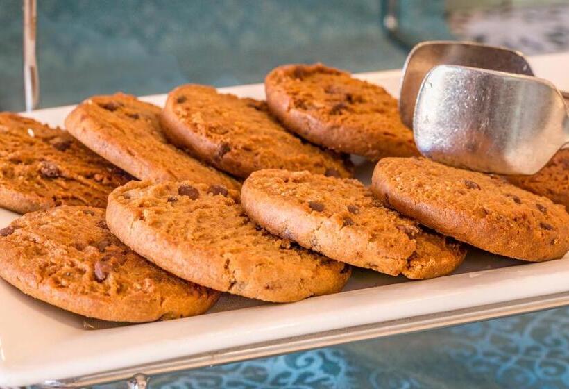 בית מלון כפרי Town Lodge Roodepoort