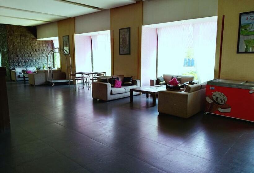 酒店 Celebration Lavasa