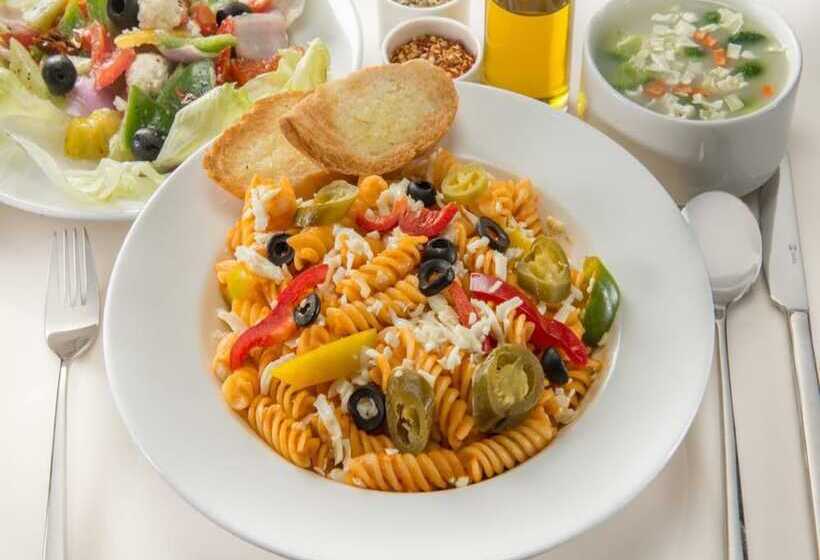 فندق Hampton By Hilton Vadodara  Alkapuri