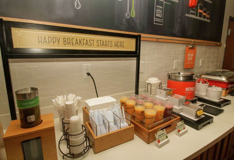 בית מלון כפרי Hampton Inn Commerce Novi