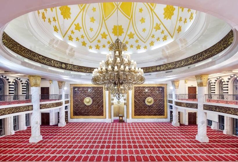 هتل Ibis Bandung Trans Studio