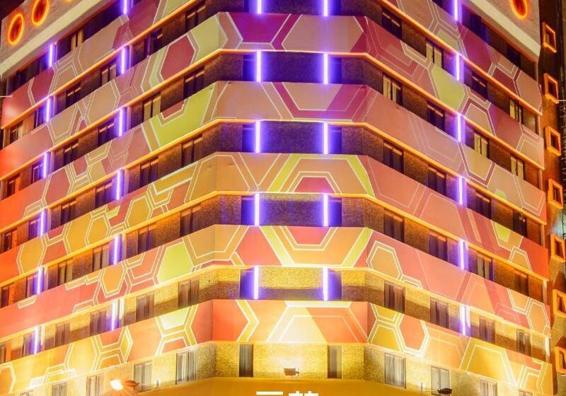 San Hua Hotel
