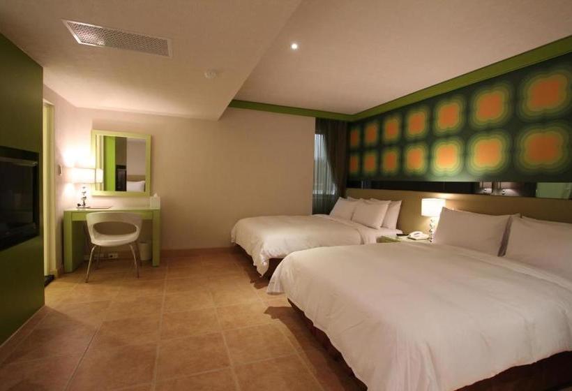 The Richforest Hotel   Kenting