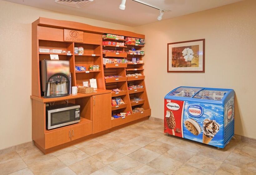 Candlewood Suites Eastchase Park, An Ihg