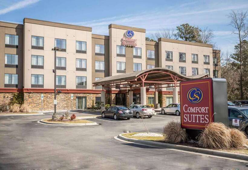 هتل Comfort Suites New Bern Near Cherry Point