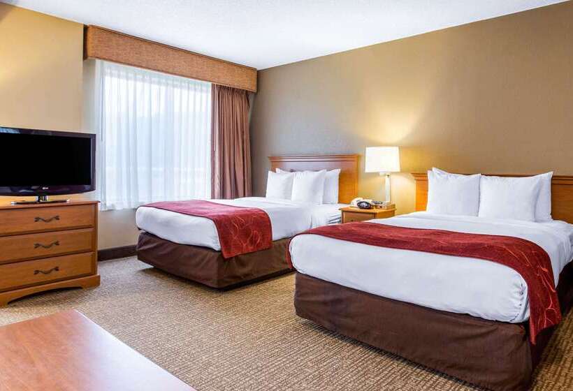 هتل Comfort Suites Wilmington Near Downtown