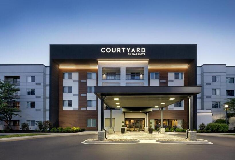 هتل Courtyard Edison Woodbridge