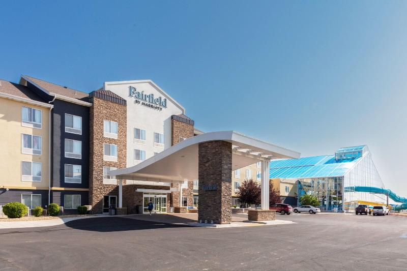 هتل Fairfield Inn & Suites Rapid City