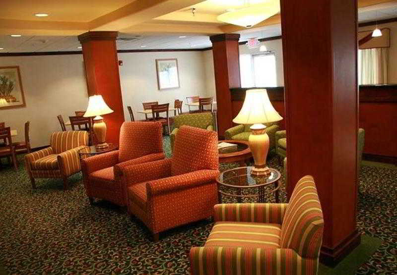 فندق Fairfield Inn & Suites Toledo North