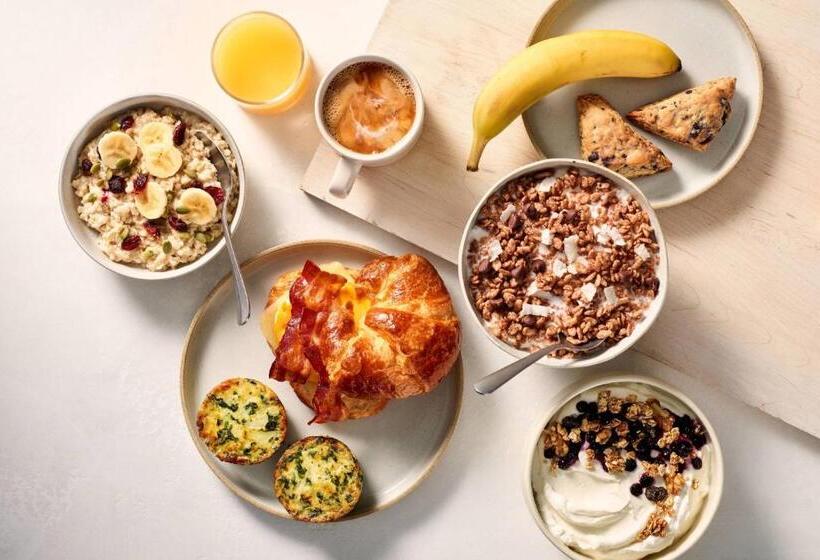 هتل Fairfield Inn & Suites Wilmington Wrightsville Beach