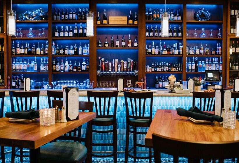 בית מלון כפרי Hilton Garden Inn Clifton Park