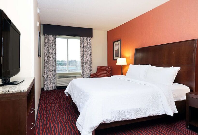 בית מלון כפרי Hilton Garden Inn Clifton Park