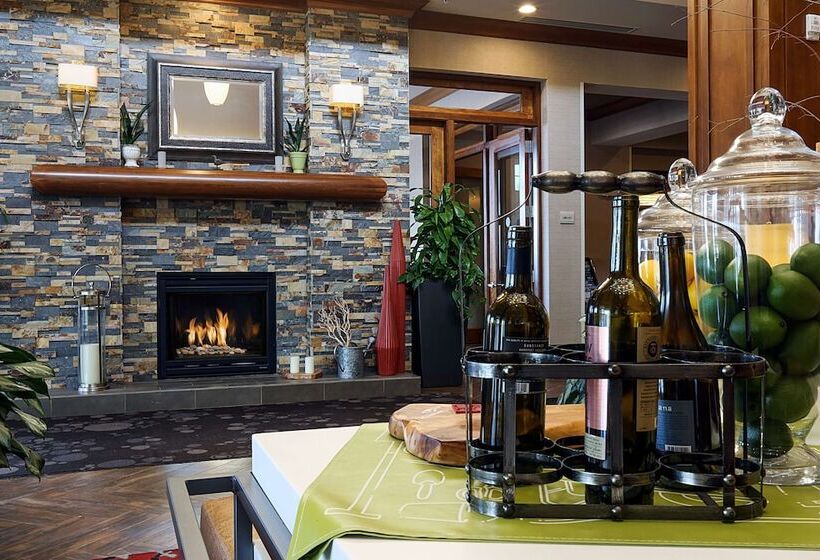 בית מלון כפרי Hilton Garden Inn Clifton Park