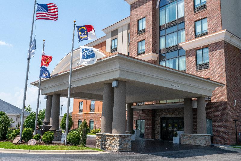 Holiday Inn Express Hotel & Suites Hope Mills Fayetteville Airport, An Ihg