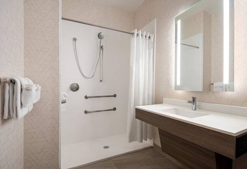 هتل Holiday Inn Express & Suites Mobile West I 10, An Ihg