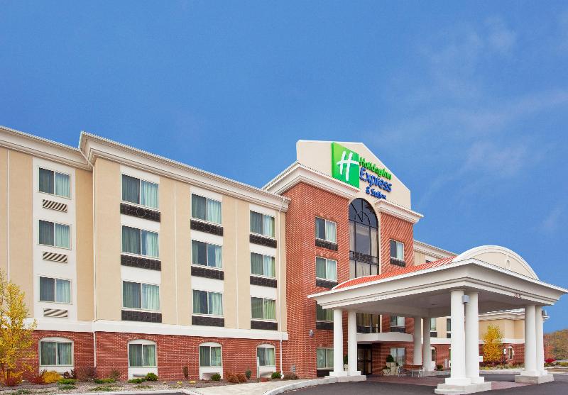 هتل Holiday Inn Express & Suites Niagara Falls, An Ihg