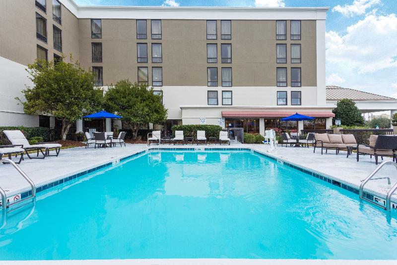 هتل Holiday Inn Express & Suites Wilmington University Center, An Ihg
