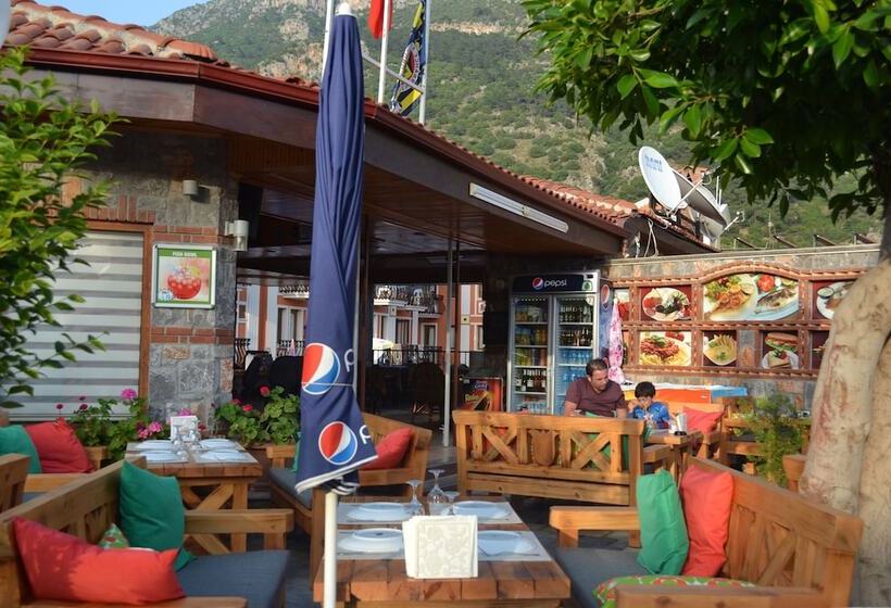 هتل Magic Tulip Beach