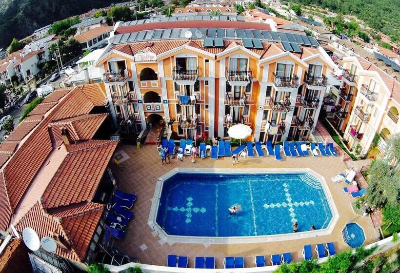 هتل Magic Tulip Beach