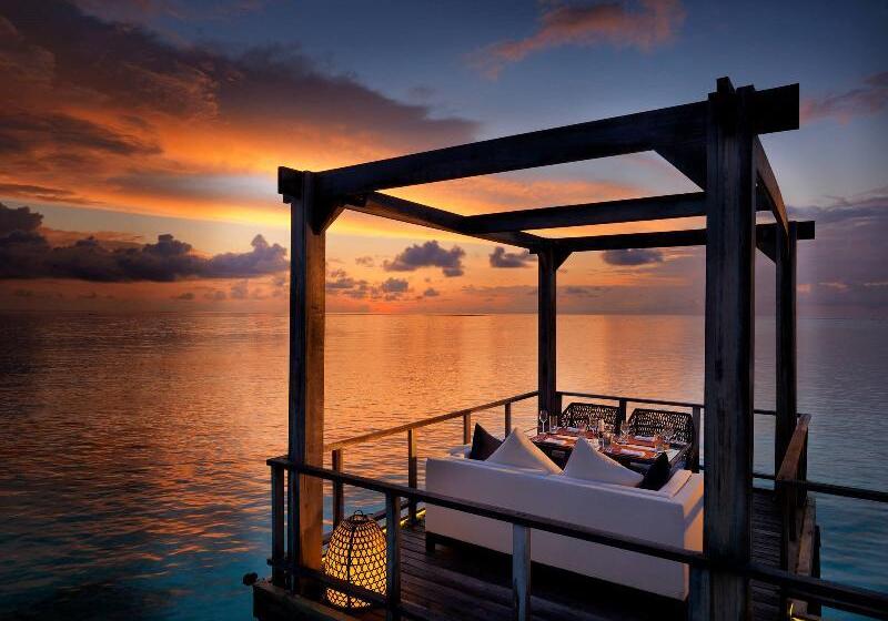 Отель Ozen Reserve Bolifushi  Luxury All Inclusive