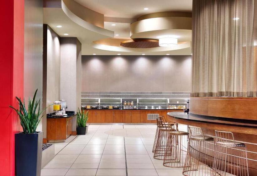 هتل Springhill Suites By Marriott Las Vegas Convention Center