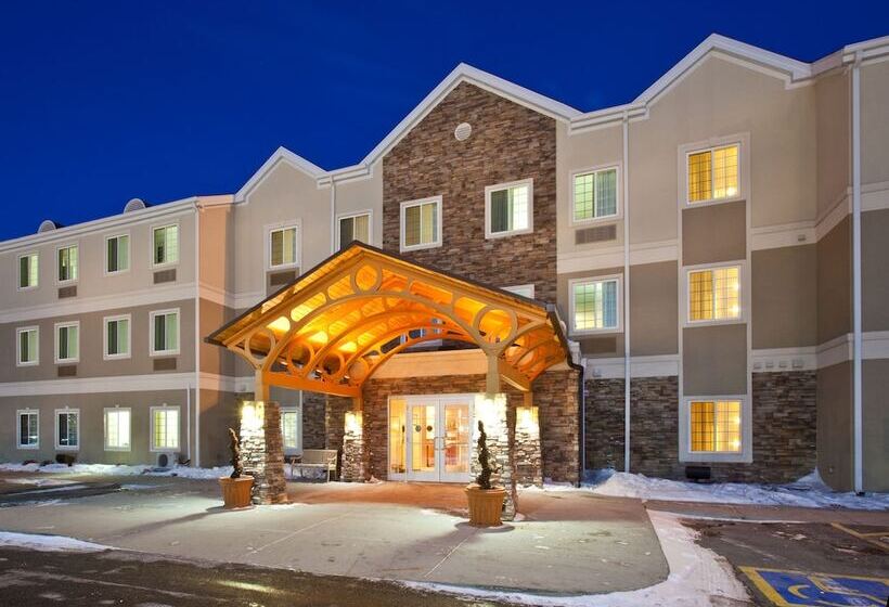 Отель Staybridge Suites Fargo By Ihg