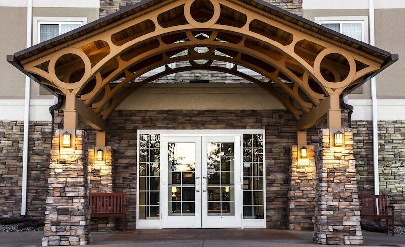 Отель Staybridge Suites Fargo By Ihg