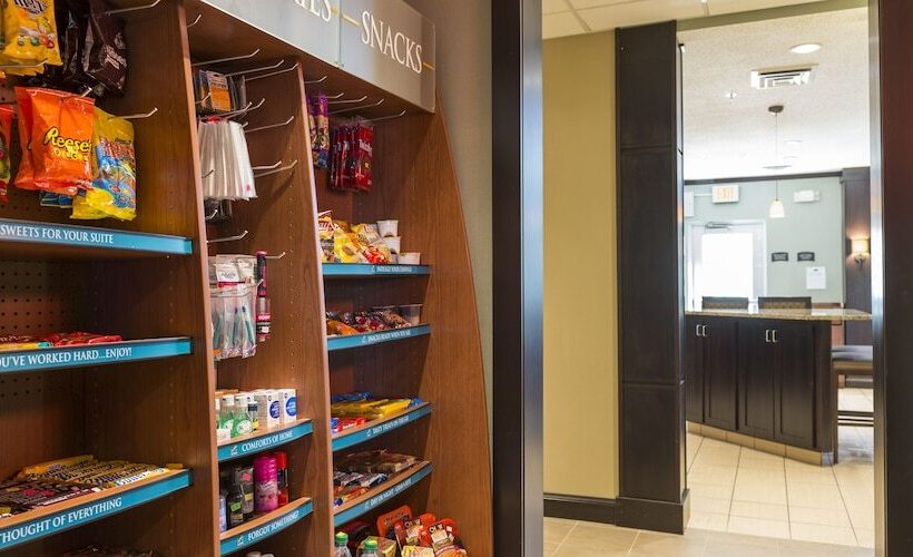 Отель Staybridge Suites Fargo By Ihg
