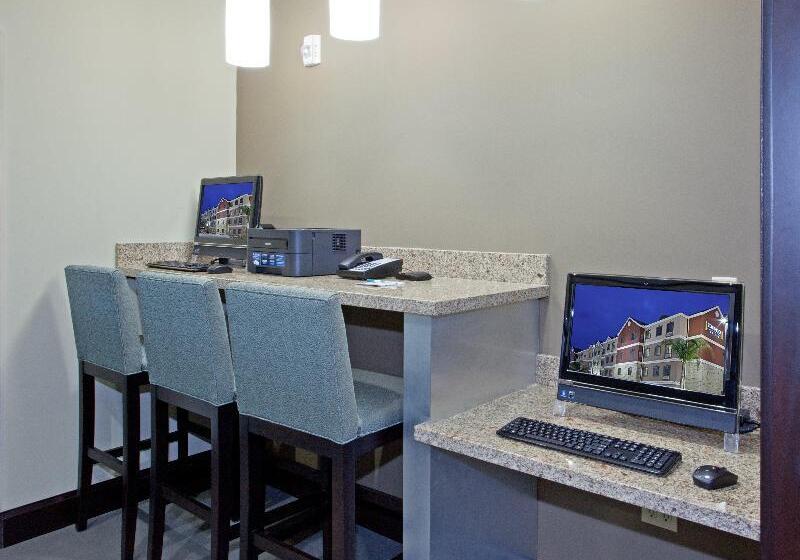 Отель Staybridge Suites Houston Stafford   Sugar Land, An Ihg