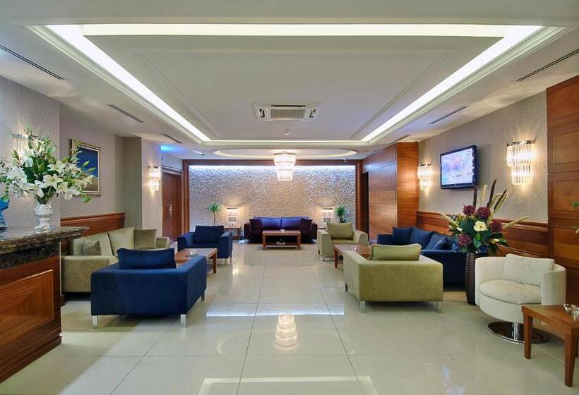 Tugcu Hotel Select