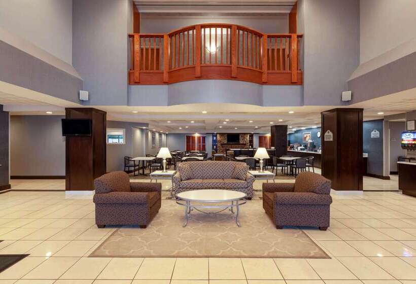 בית מלון כפרי Wingate By Wyndham Erie