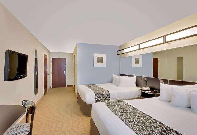 Microtel Inn And Suites By Wyndham   Geneva