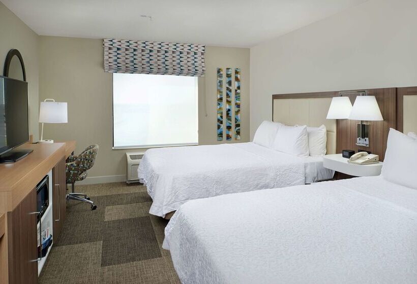 호텔 Hampton Inn & Suites Rogers