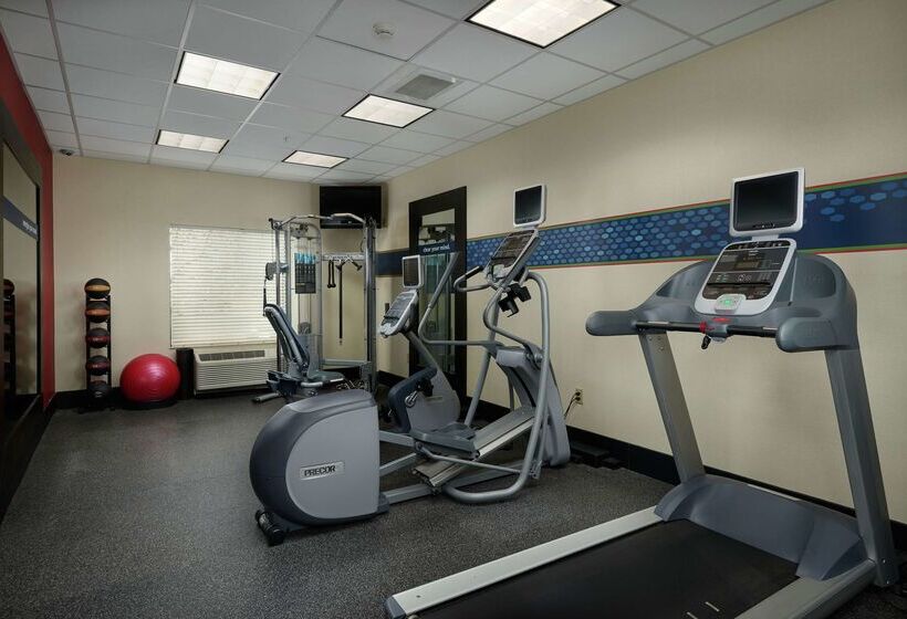 호텔 Hampton Inn & Suites Rogers